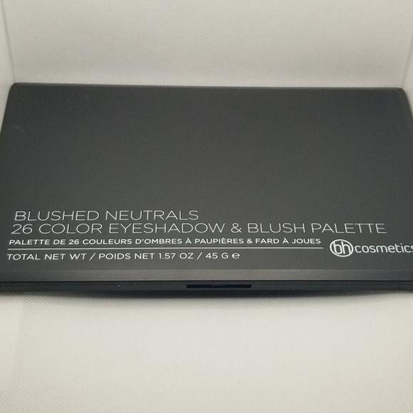 Bh Cosmetics 26 color eyeshadow & blush palette - Picture 5 of 6
